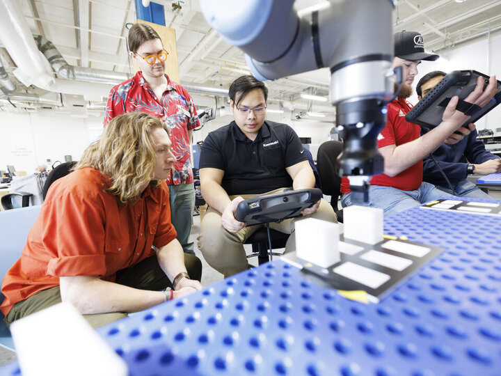 UR Core Robotic Arm Class